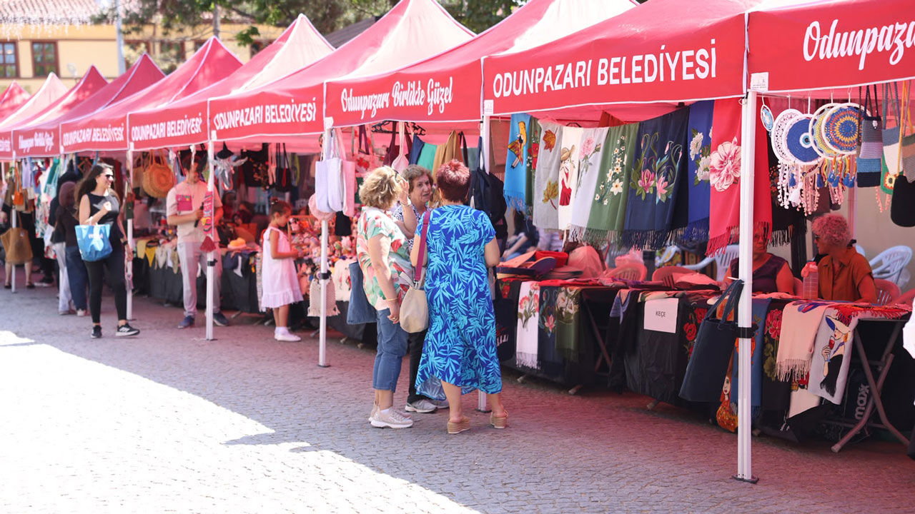 Odunpazarı’nda el emeği ürünler satışa sunuldu