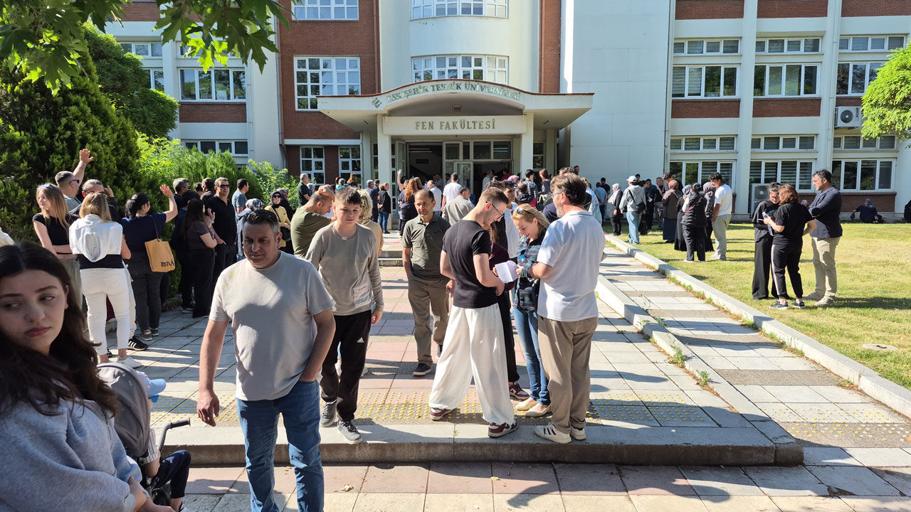 YKS Eskişehir'de bilinen sahneler