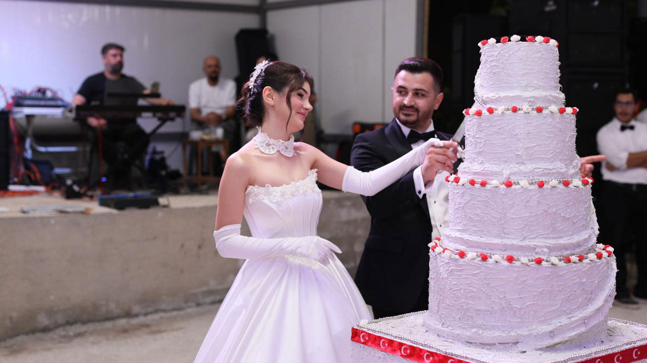Vurucu ve Çekin Ailelerinin Mutlu Günü